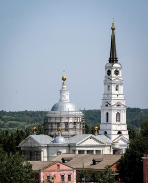 рыльский успенский кафедральный собор. Смотреть фото рыльский успенский кафедральный собор. Смотреть картинку рыльский успенский кафедральный собор. Картинка про рыльский успенский кафедральный собор. Фото рыльский успенский кафедральный собор