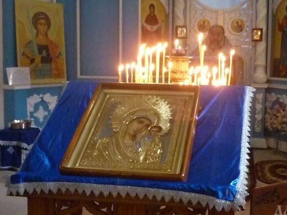 С праздником Казанской иконы Божией Матери!