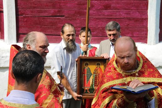 На престольном празднике в селе Березники